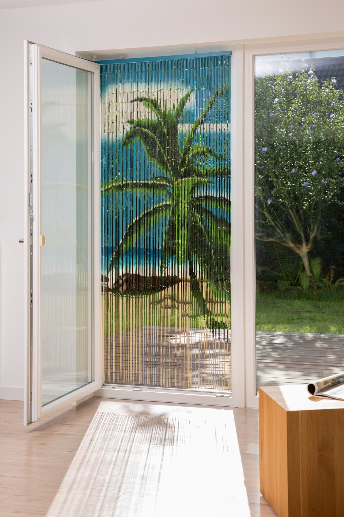 https://filter.conacord-website.janus.okeano.de/data/361930_Paradise neu.jpg